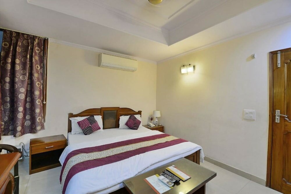 Фото Kashish Residency & Banquet