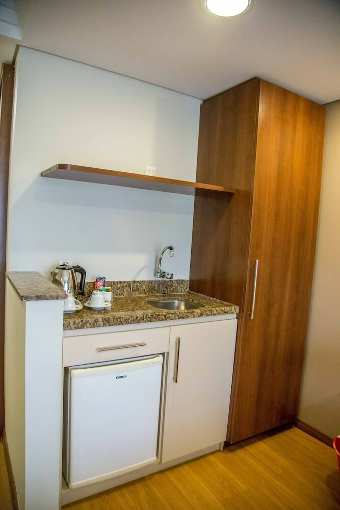 Фото Mercure Curitiba Golden Hotel