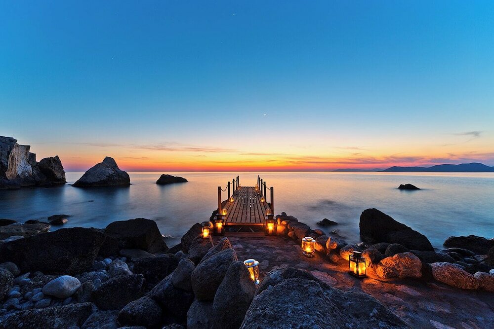 Фото Nautical Hotel