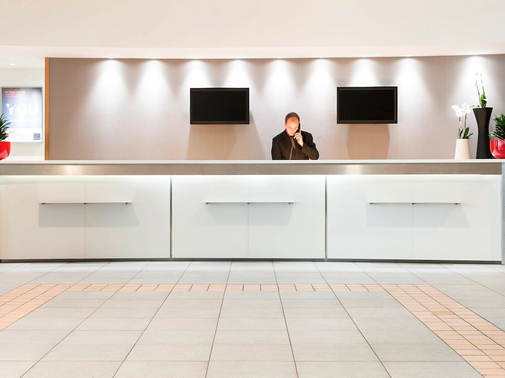 Фото Novotel Leuven Centrum