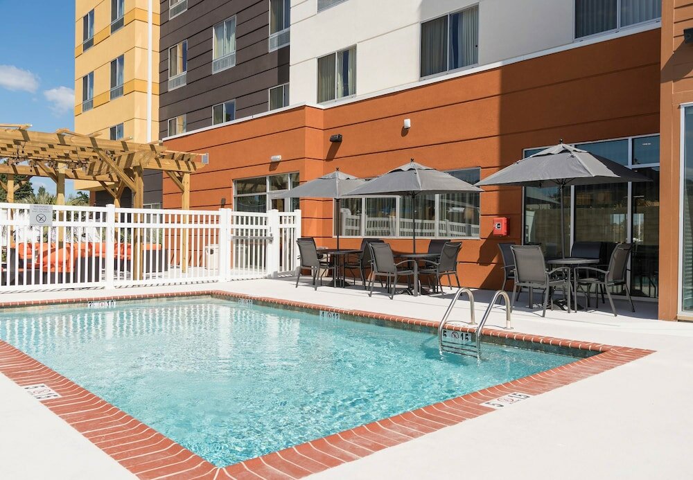 Фото Fairfield Inn & Suites by Marriott West Monroe