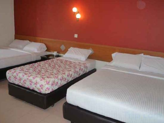 Фото Lotus Hotel Johor Bahru