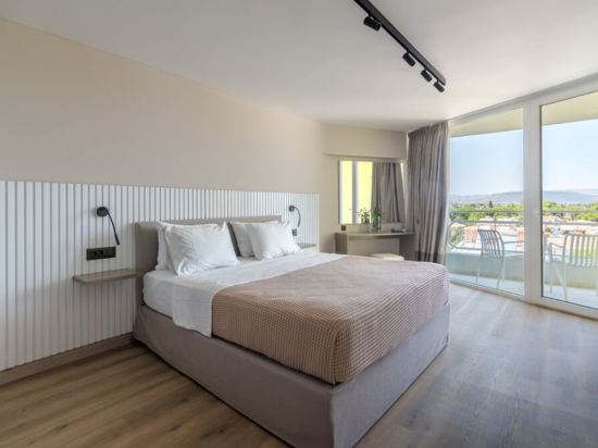 Фото Marathon Beach