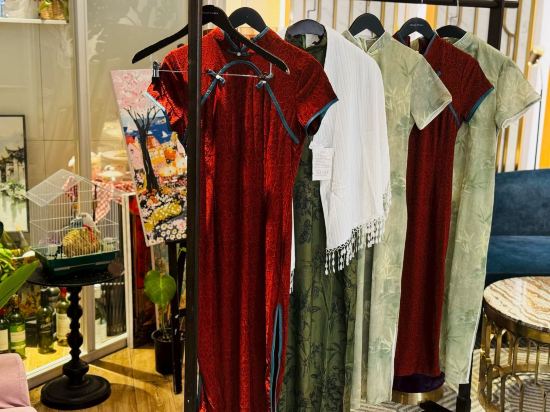 Фото Mercure Shanghai Yu Garden On The Bund