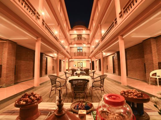 Фото Bagan View Hotel