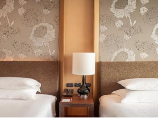 Фото Eastin Grand Hotel Sathorn Bangkok