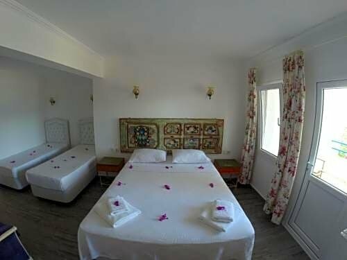 Гостиница Yelken Bay Beach & Hotel в Бодруме