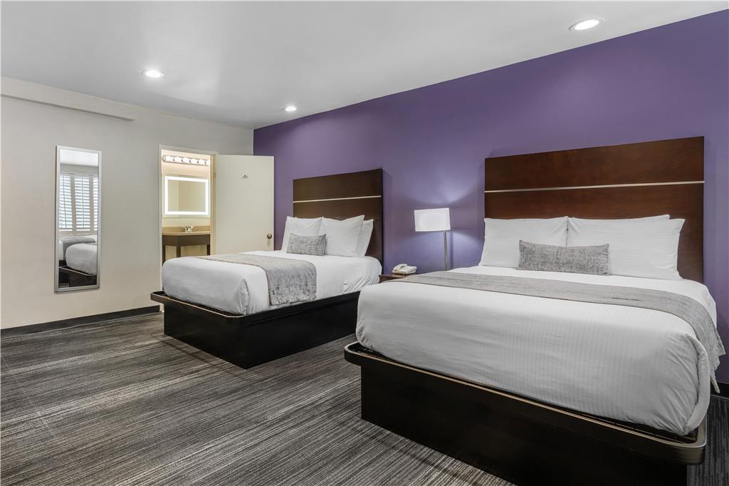 Фото SureStay Hotel by Best Western Beverly Hills West La