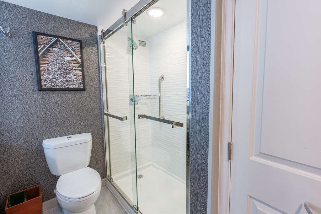 Фото DoubleTree by Hilton Dallas - Richardson