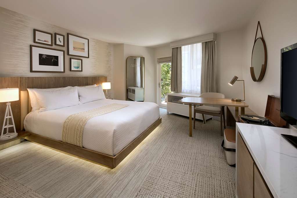 Фото Belamar Hotel Manhattan Beach, Tapestry Collection by Hilton
