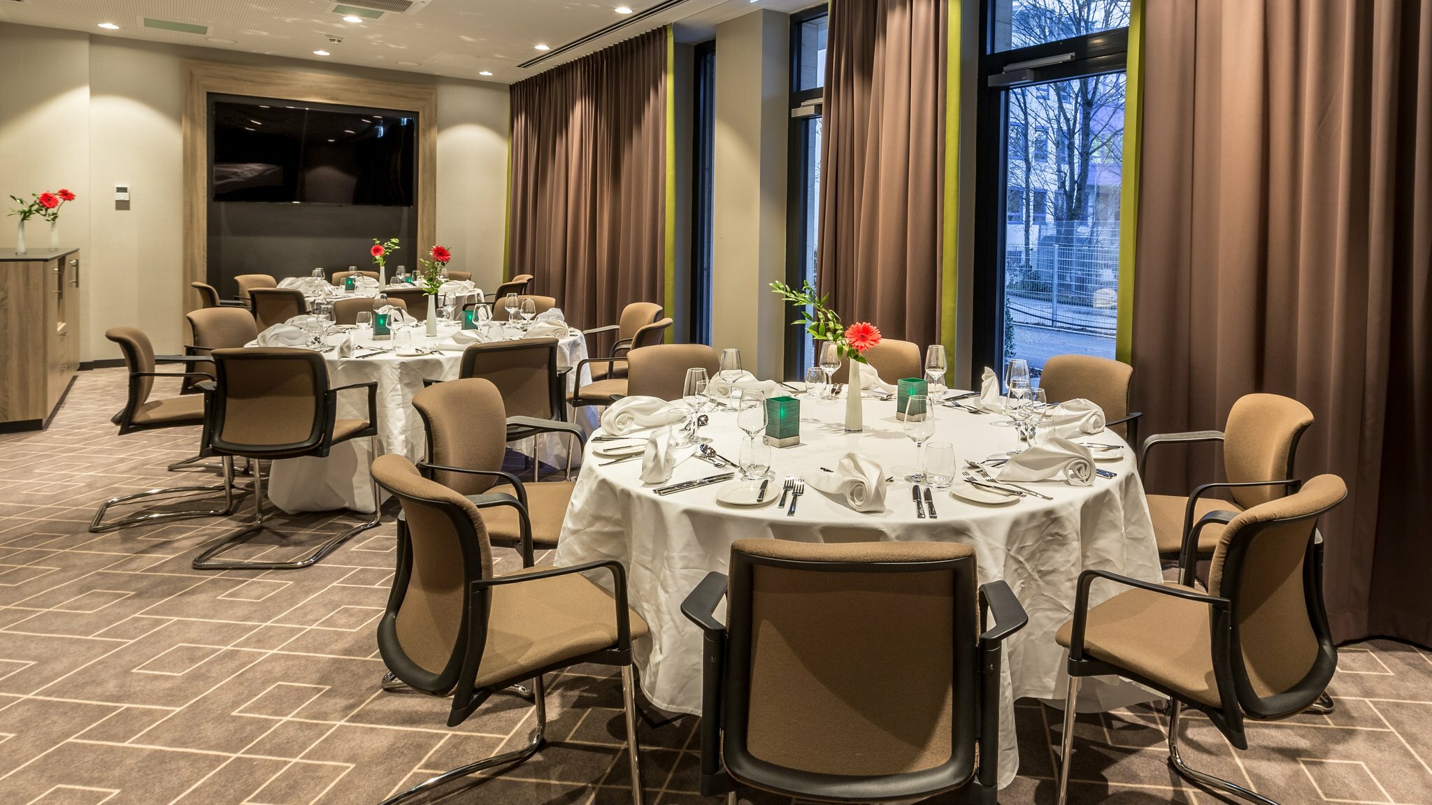 Фото Holiday Inn Express Munich - City East, an Ihg Hotel