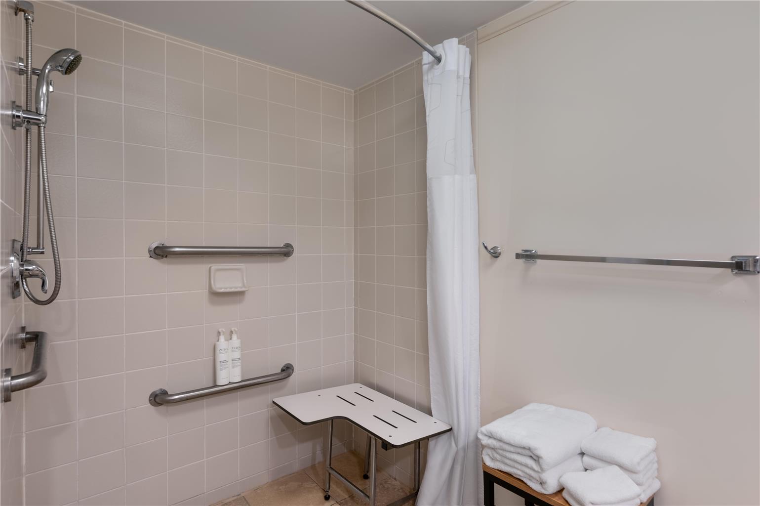 Фото Hampton Inn South Hill