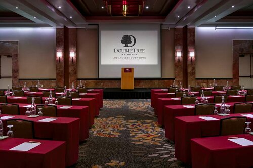 Гостиница DoubleTree by Hilton Hotel Los Angeles Downtown в Штате Калифорния