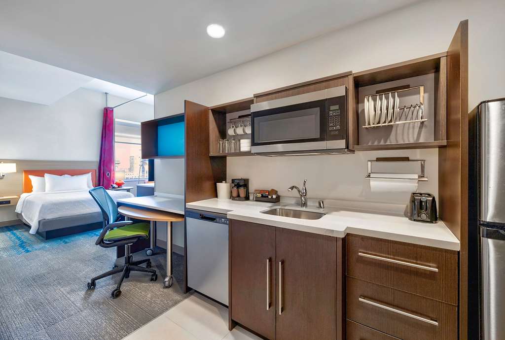 Фото Home2 Suites by Hilton Minneapolis Downtown