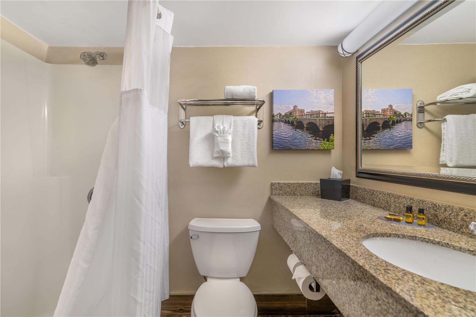 Фото Best Western Plus Waltham Boston