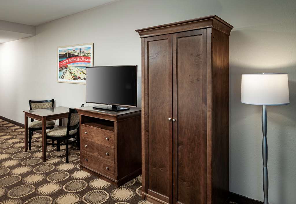Фото Best Western New Smyrna Beach Hotel & Suites