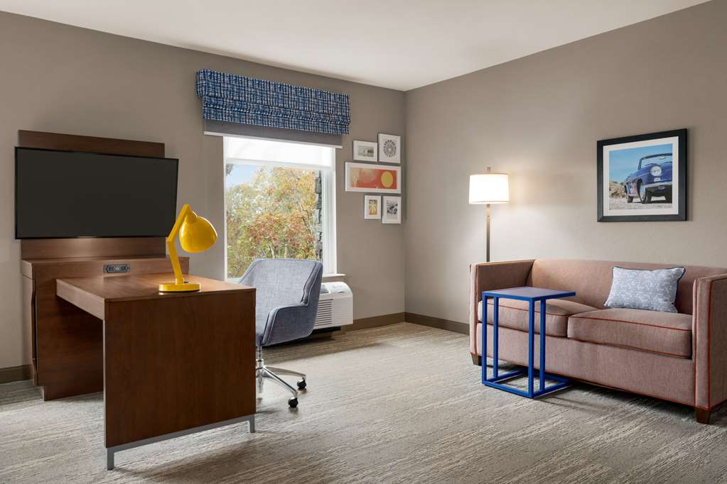 Фото Hampton Inn & Suites Ocean City West