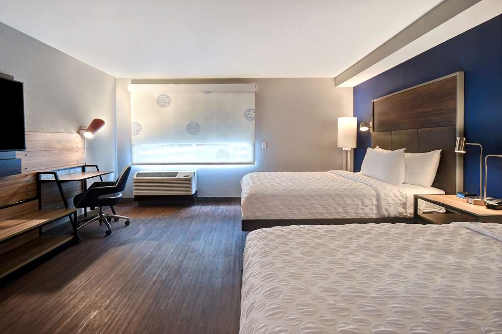 Фото Tru by Hilton Manchester Downtown