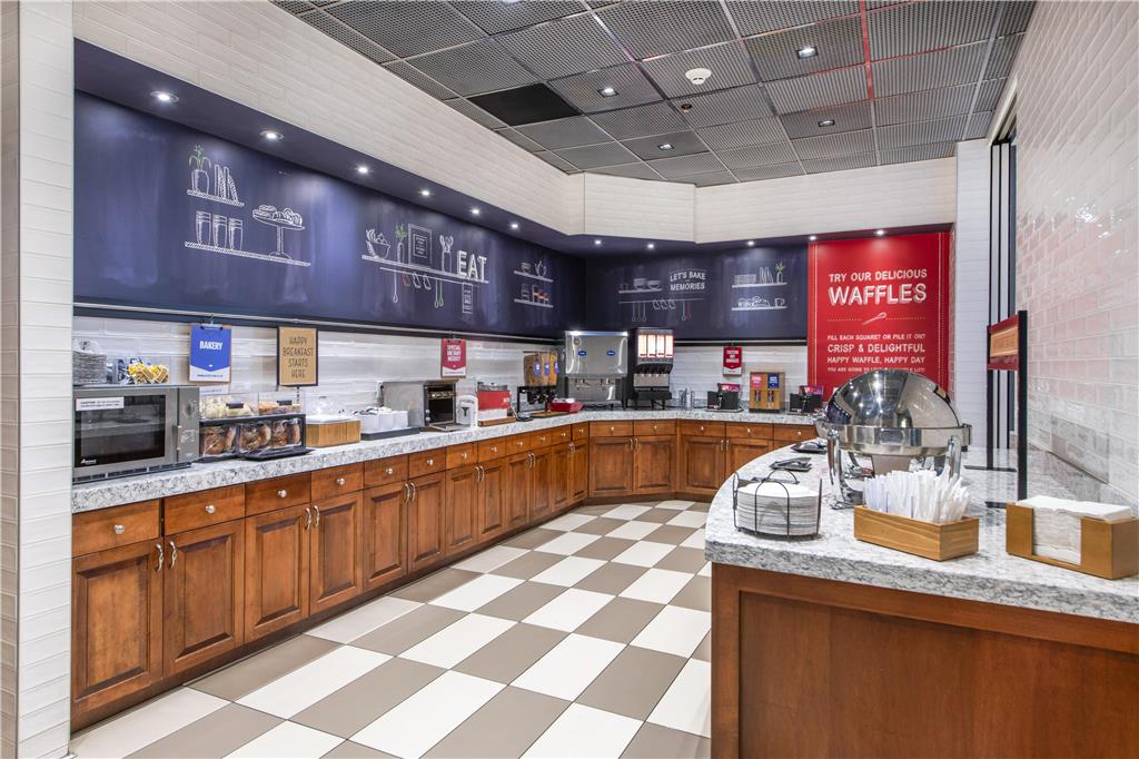 Фото Hampton Inn & Suites Raleigh-Durham Airport-Brier Creek by Hilton