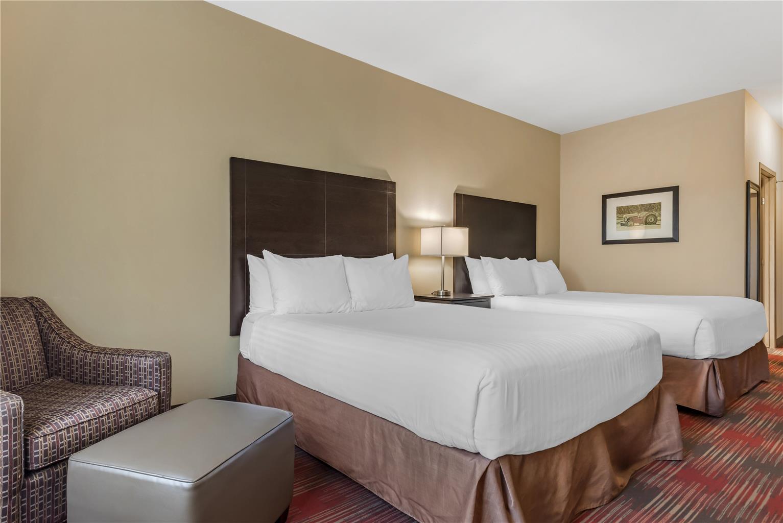 Фото Best Western Plus Red Deer Inn & Suites