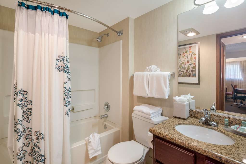 Фото SenS Suites Livermore, SureStay Collection by Best Western