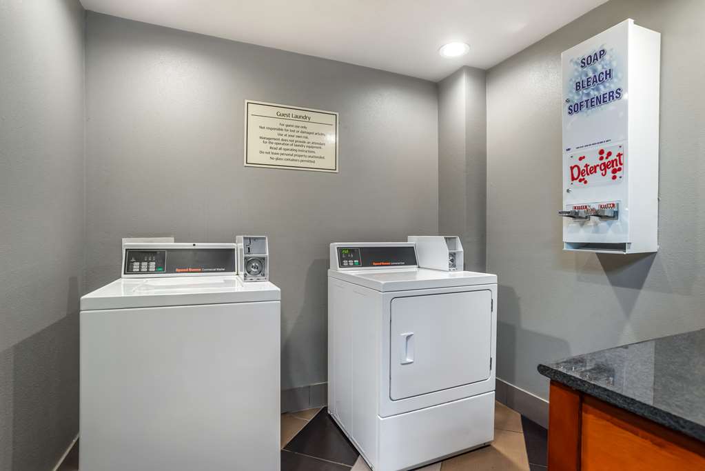 Фото Best Western Plus Jackson Downtown Colliseum