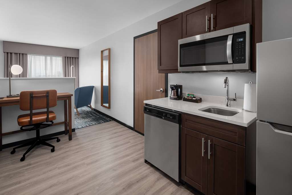 Фото Homewood Suites by Hilton Charlotte Uptown First Ward