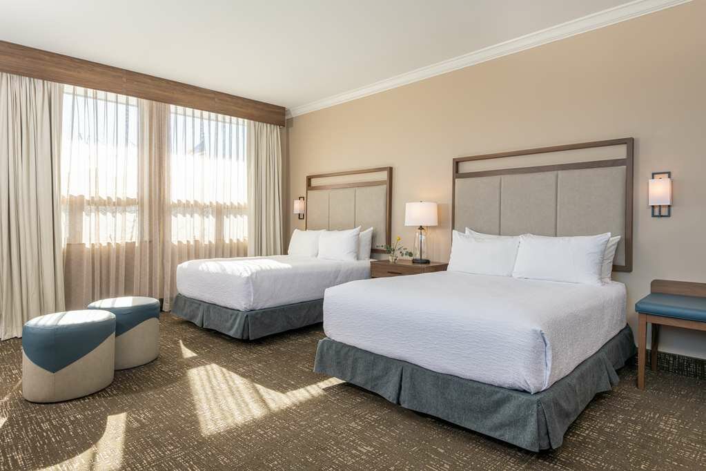 Фото Best Western Plus Waterbury - Stowe