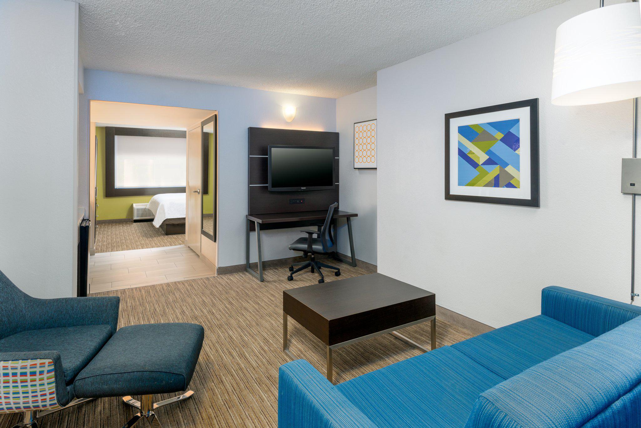 Фото Holiday Inn Express Miami Airport Doral Area, an Ihg Hotel