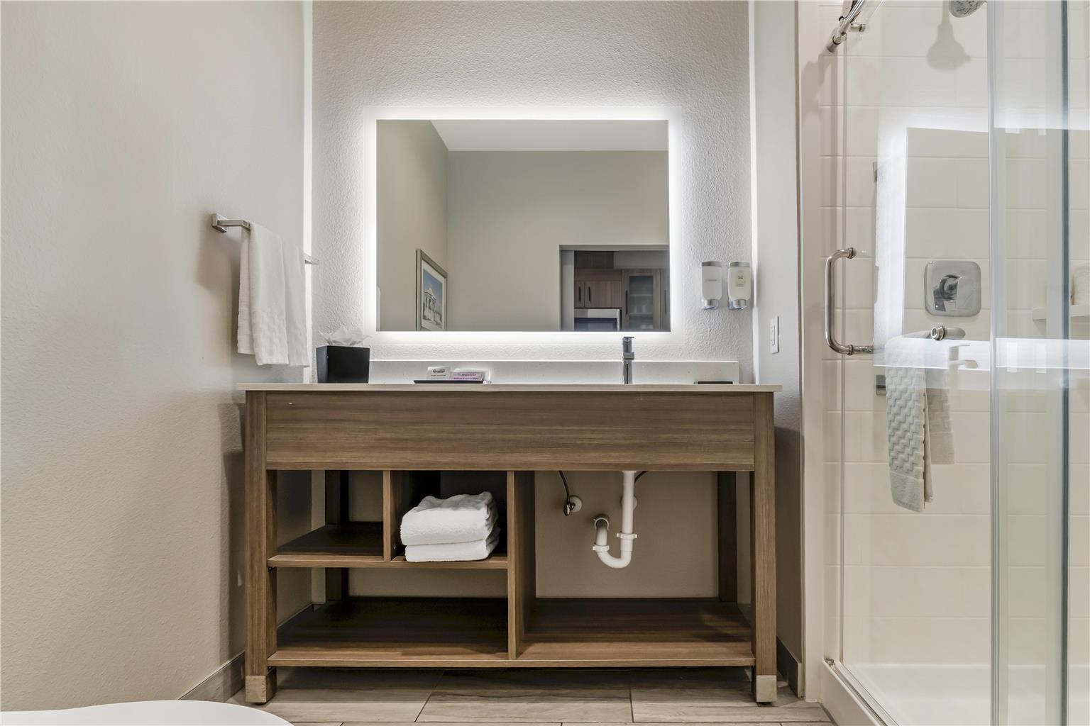 Фото Executive Residency by Best Western Corpus Christi