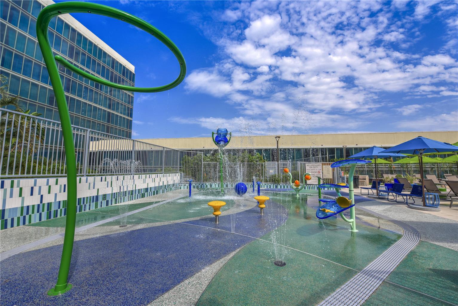 Фото Hilton Anaheim