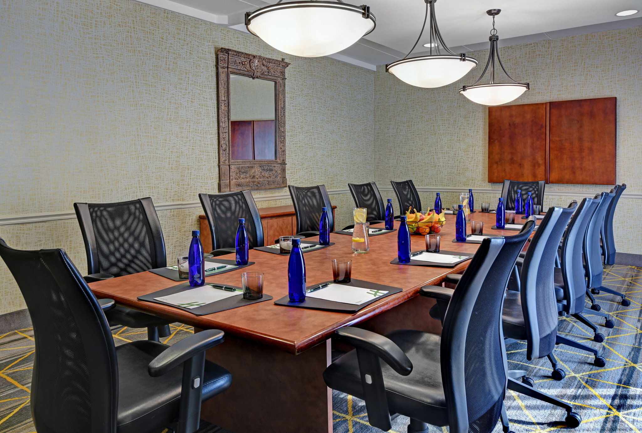 Фото Holiday Inn Philadelphia-Cherry Hill, an Ihg Hotel
