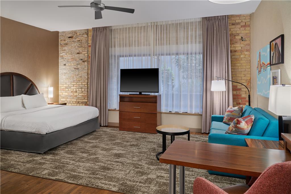 Фото Homewood Suites by Hilton Grand Rapids Downtown