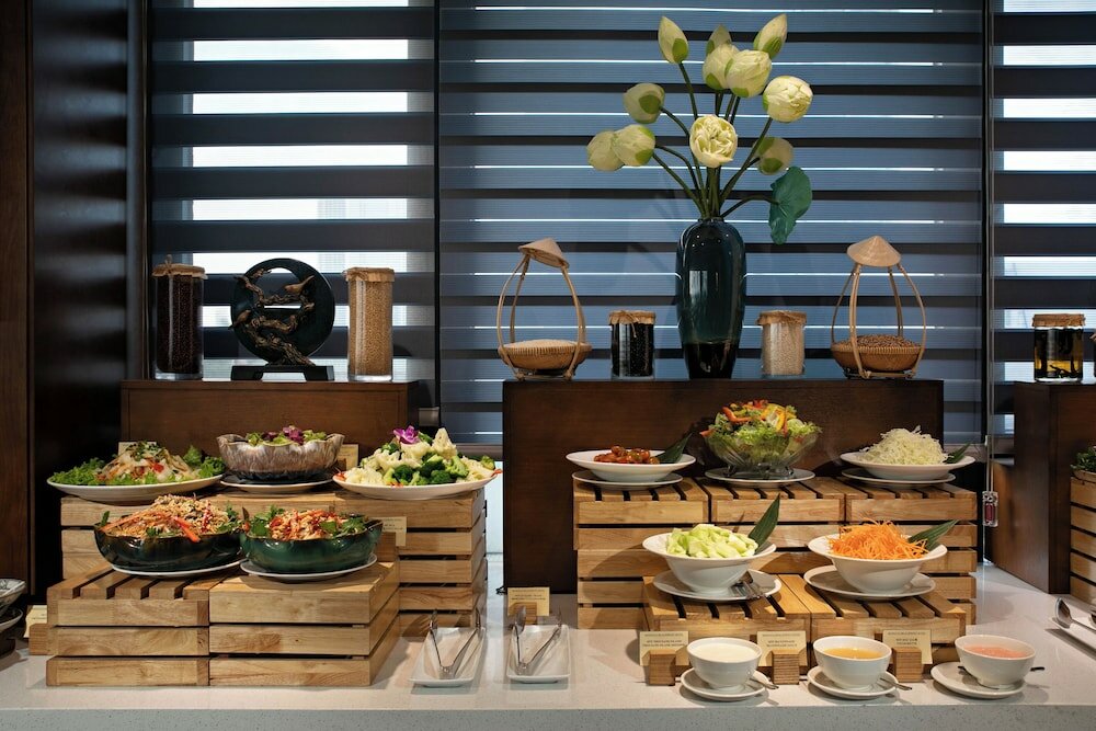 Фото Mangata Beachfront Hotel