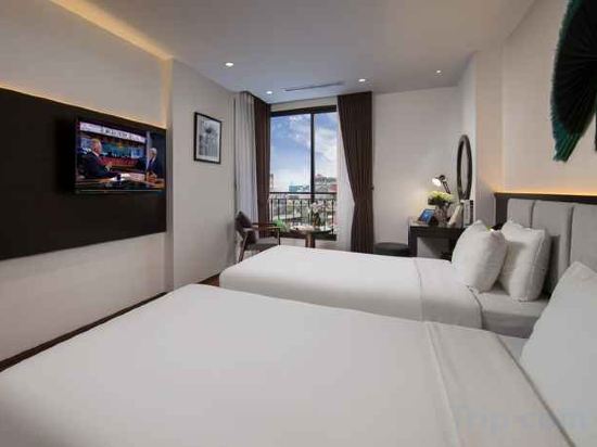 Фото Hanoi Fiesta Central Hotel and Spa