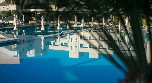 Гостиница Aloe Hotel в Пафосе