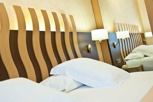 Гостиница Duran Hotel & Restaurant в Фигерасе