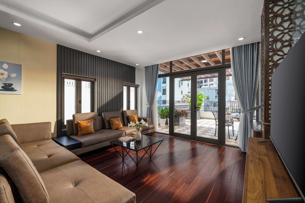 Фото Palazzo Luxury Hotel