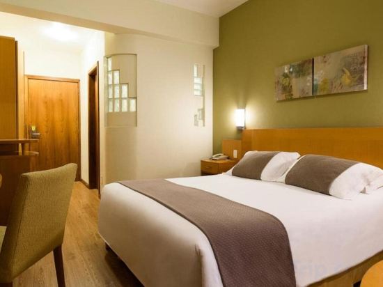 Фото Hotel Laghetto Siena