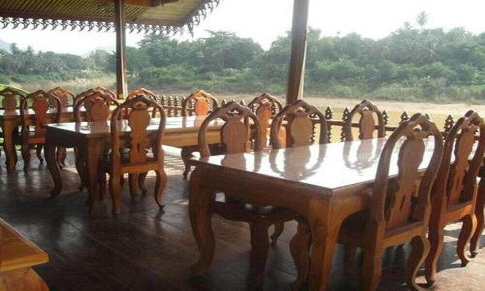 Фото Kingkham Riverside Hotel