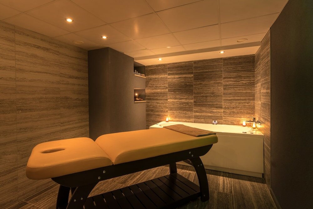 Фото King Maron Wellness Beach Hotel