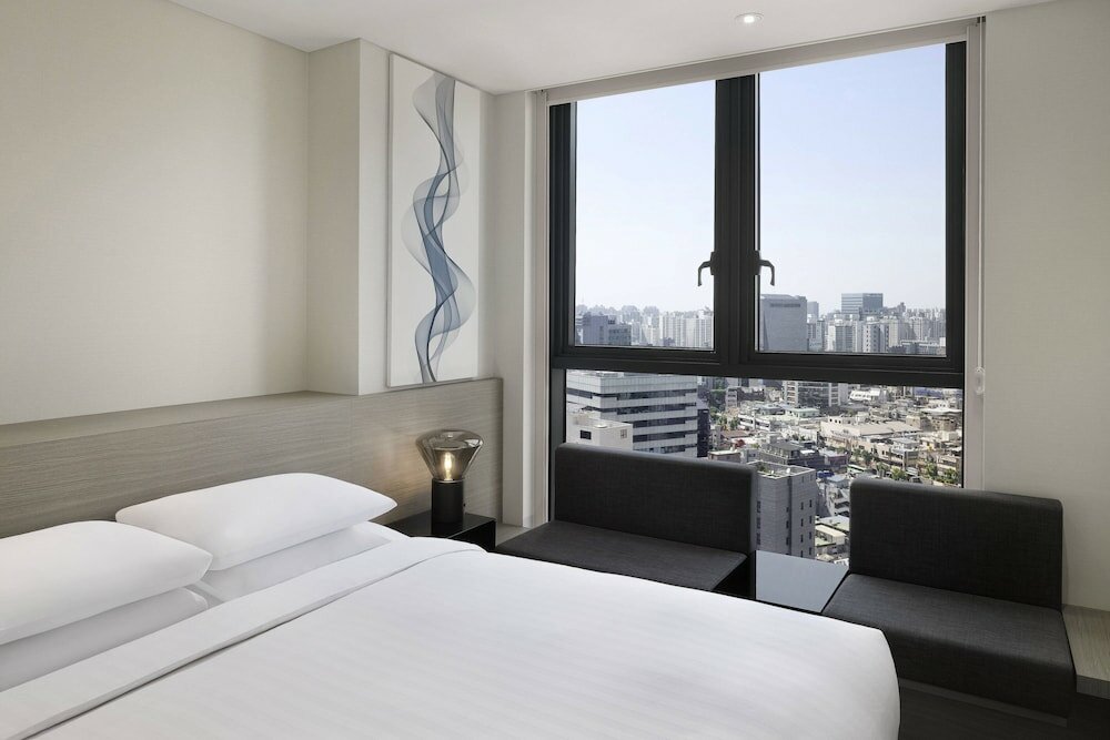 Фото Fairfield by Marriott Seoul