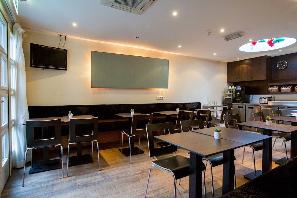 Фото Dutch Design Hotel Vondelpark