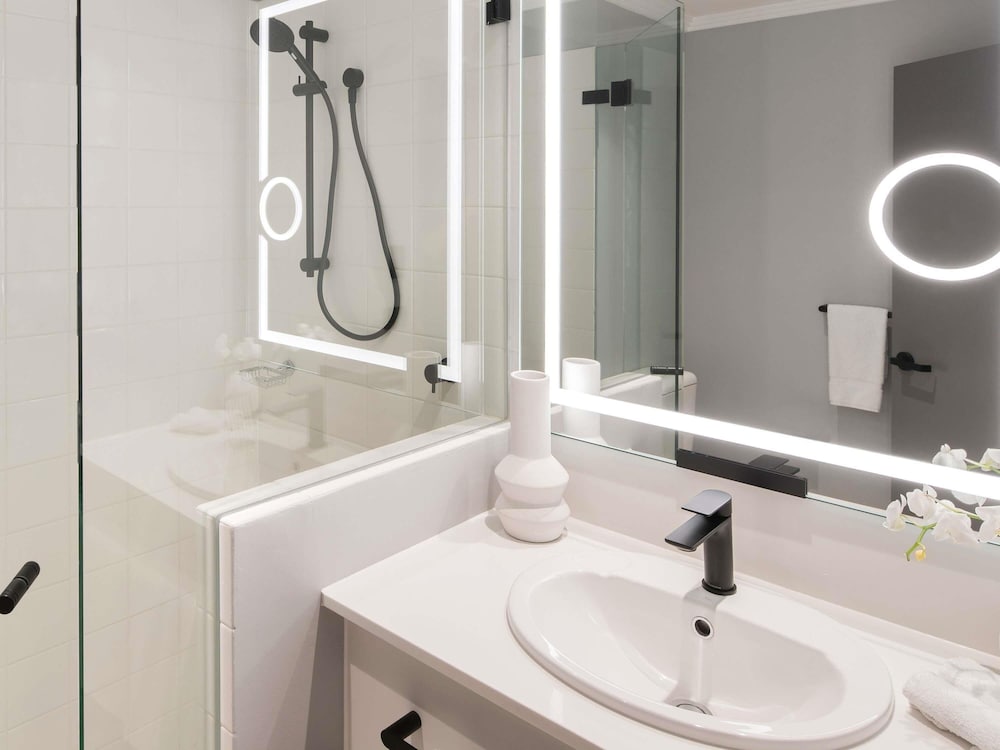 Фото The Sebel Sydney Martin Place