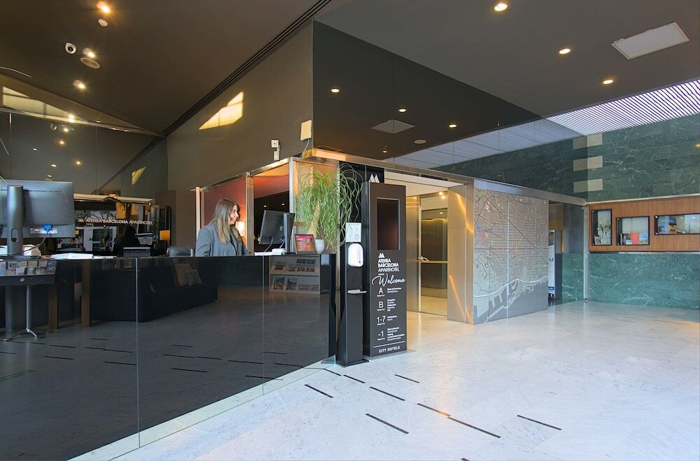 Фото Aparthotel Atenea Barcelona