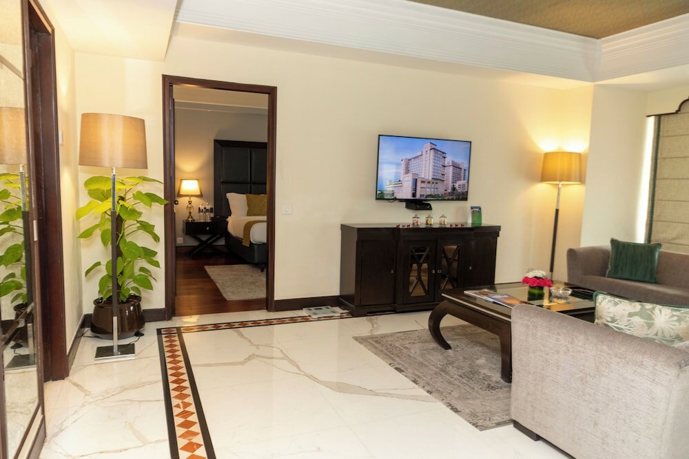 Фото Eros Hotel New Delhi, Nehru Place