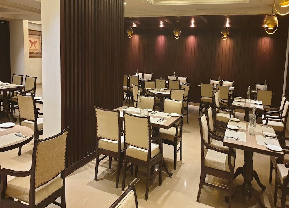 Фото Sarovar Portico Dehradun