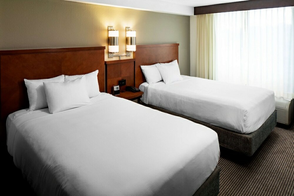 Фото Hyatt Place Topeka