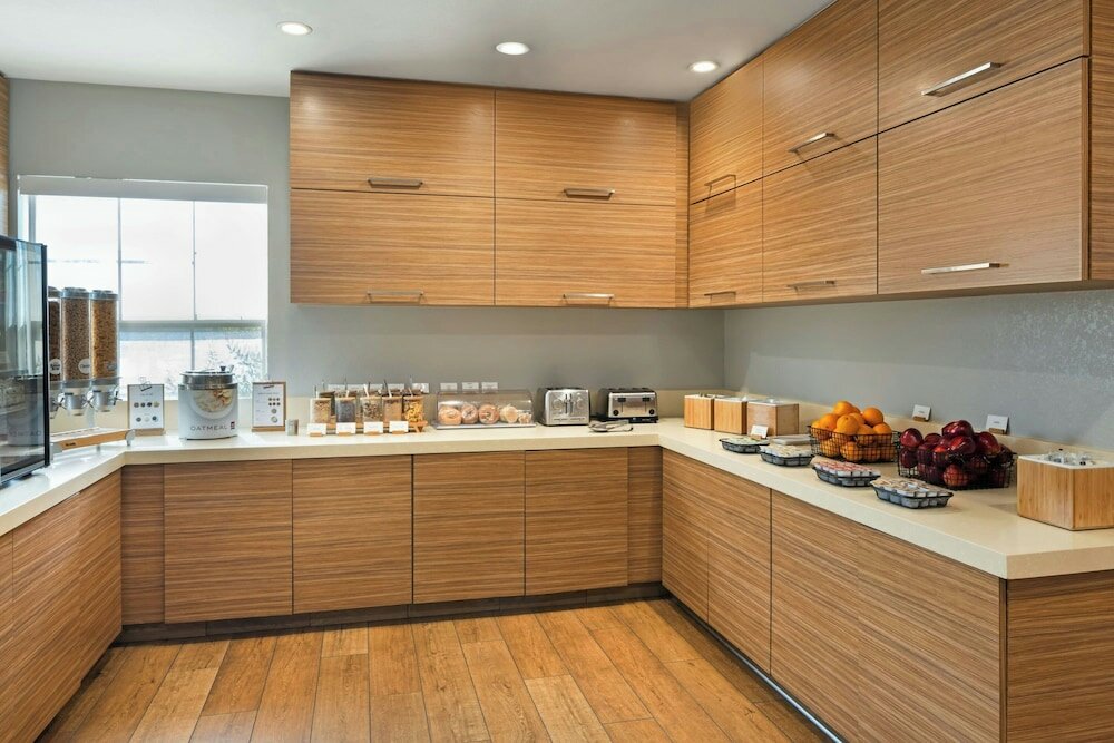 Фото TownePlace Suites by Marriott Ontario Airport