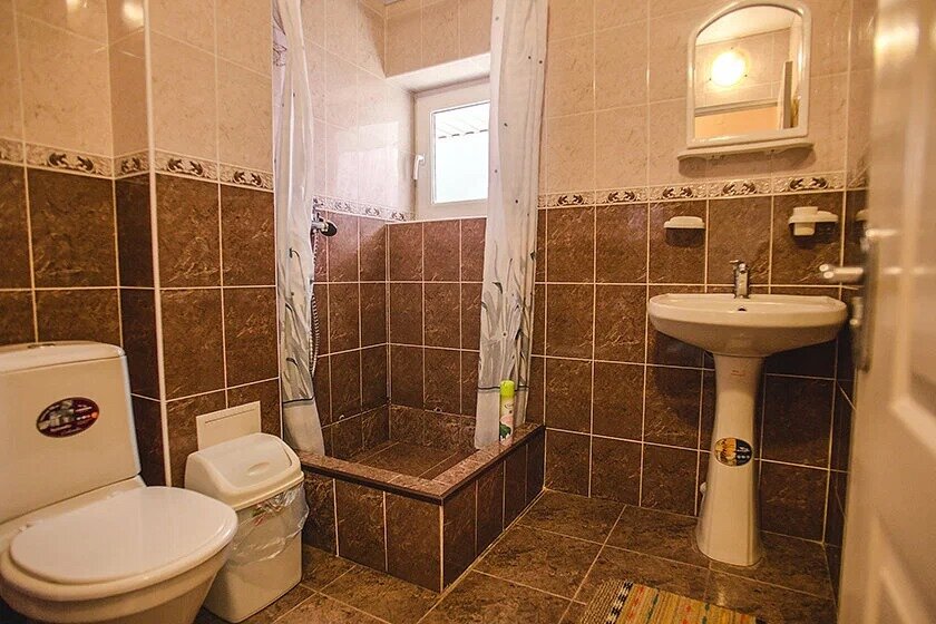 Фото Ташир
